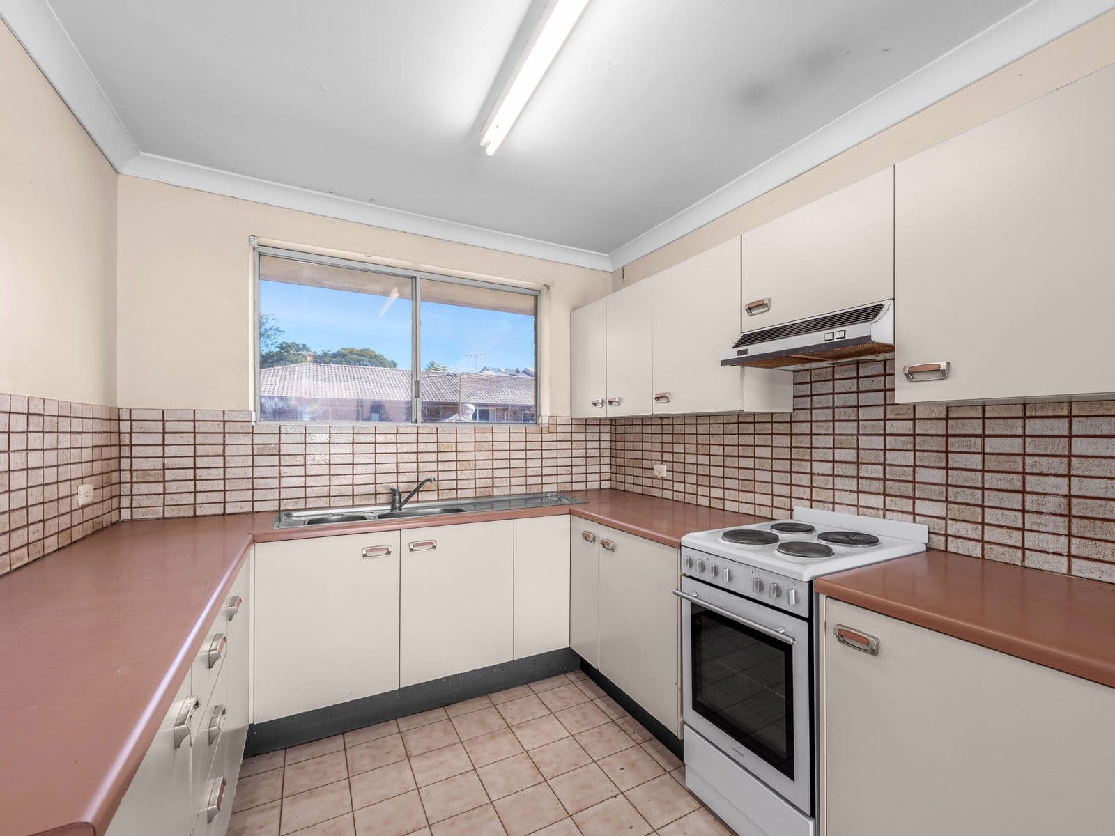 77 Erneton Street, Newmarket QLD 4051, Newmarket - Thumbnail 5