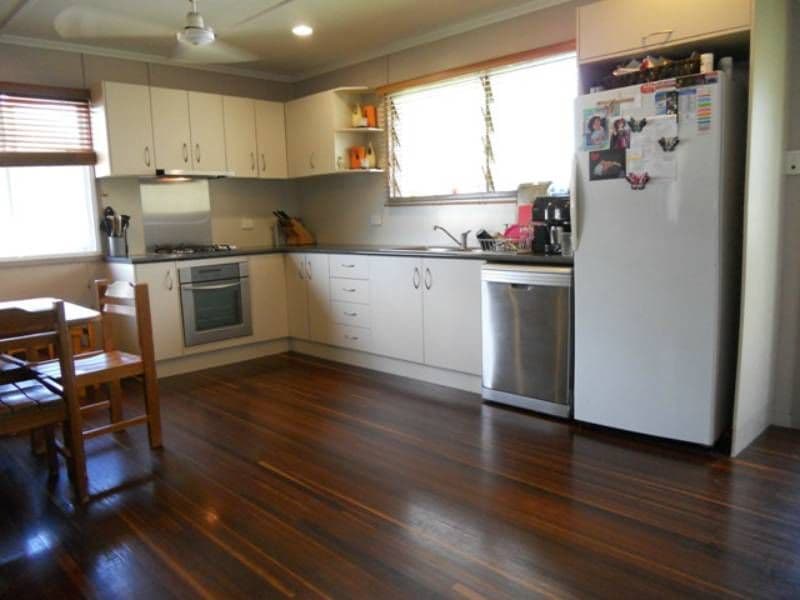 11 Macrossan Street, MACKAY EAST QLD 4740, East Mackay - Thumbnail 3