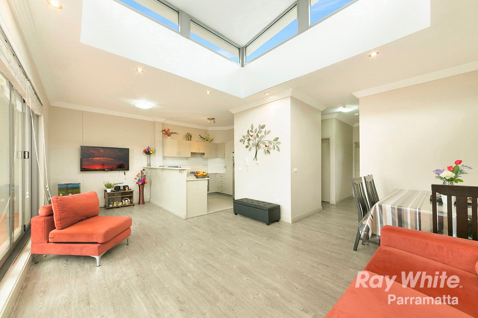 22-24A Parkside Lane, Westmead NSW 2145, Westmead - Thumbnail 2