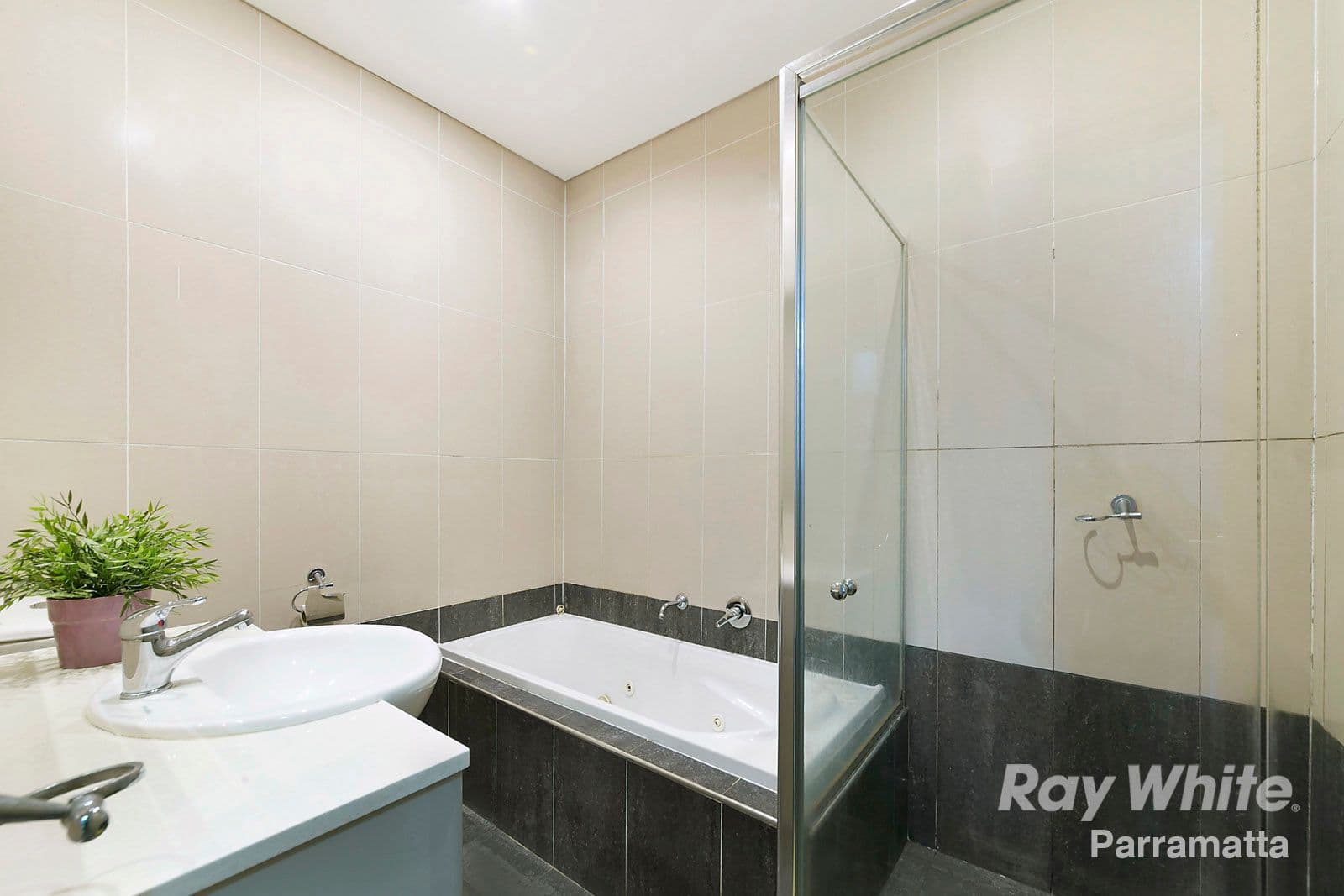 22-24A Parkside Lane, Westmead NSW 2145, Westmead - Thumbnail 5