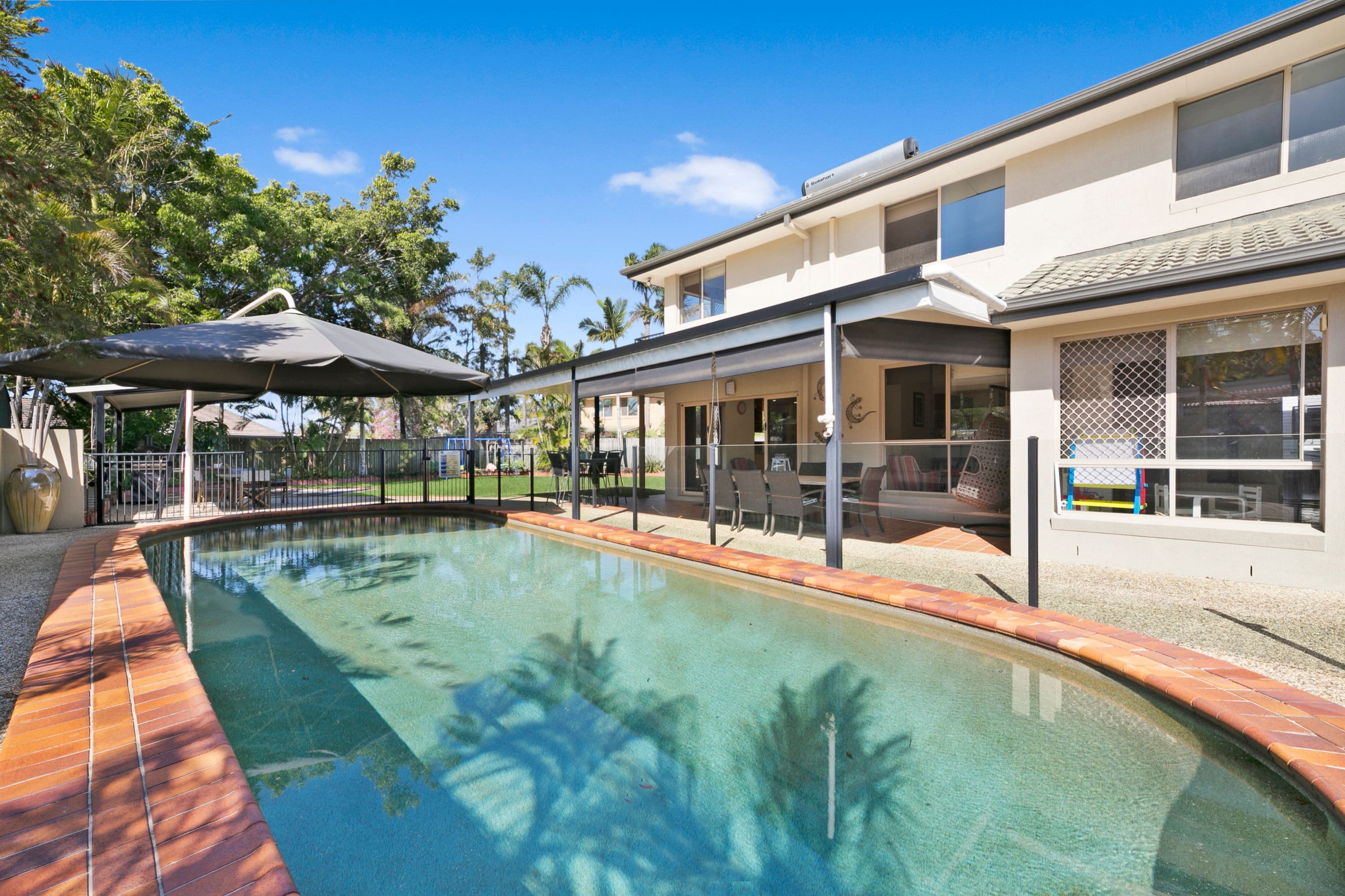37 Lochinvar Court, Ashmore QLD 4214, Ashmore - Thumbnail 2