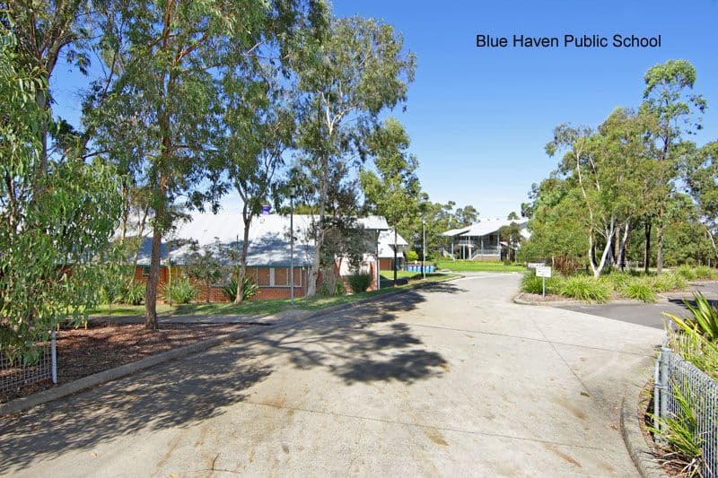 44 Colorado Drive, BLUE HAVEN NSW 2262, Blue Haven - Thumbnail 2
