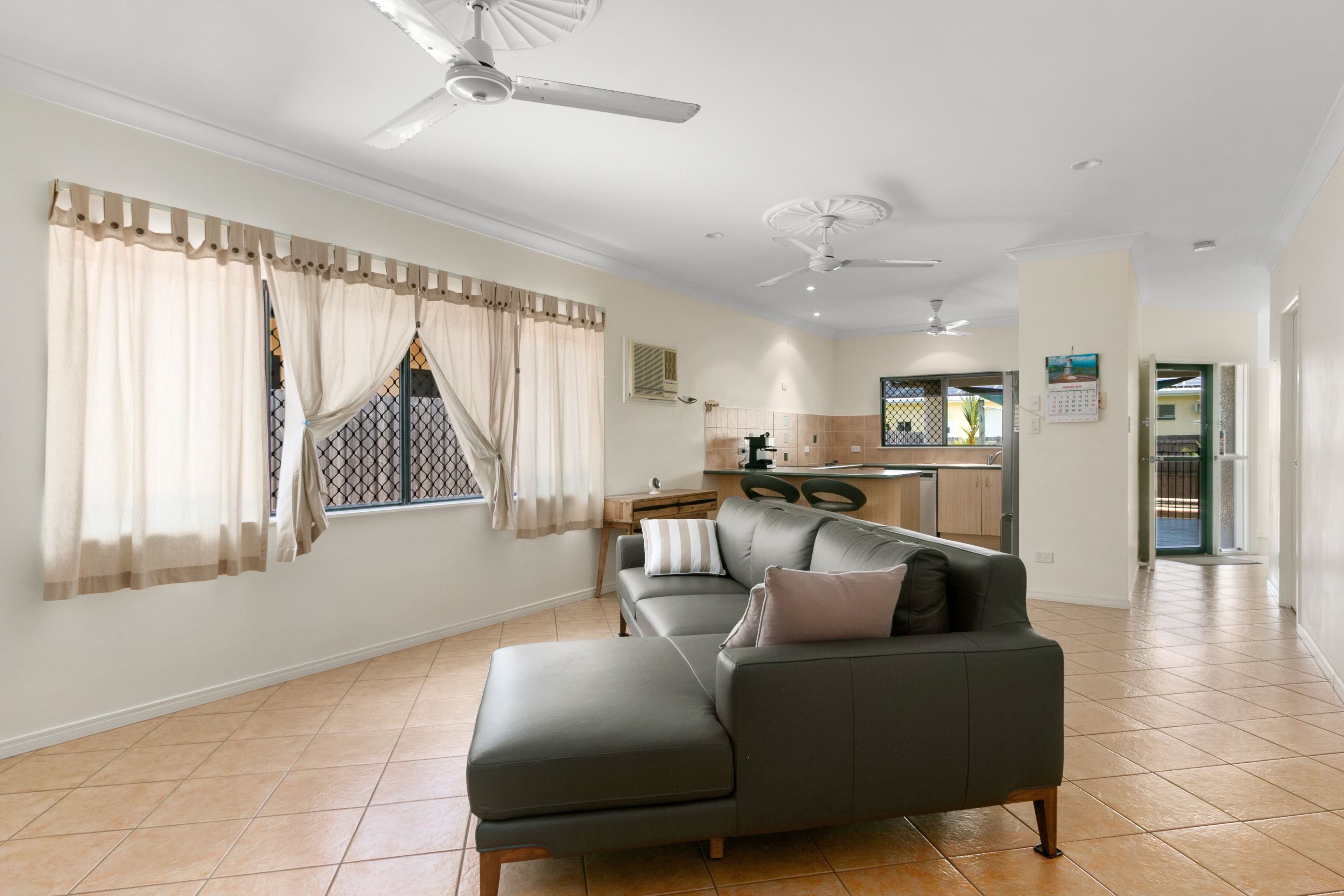 81 Nova Street, Kewarra Beach QLD 4879, Kewarra Beach - Thumbnail 4