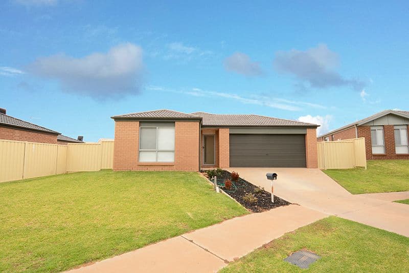 2 Harvard Court, Mildura VIC 3500, Mildura - Thumbnail 2
