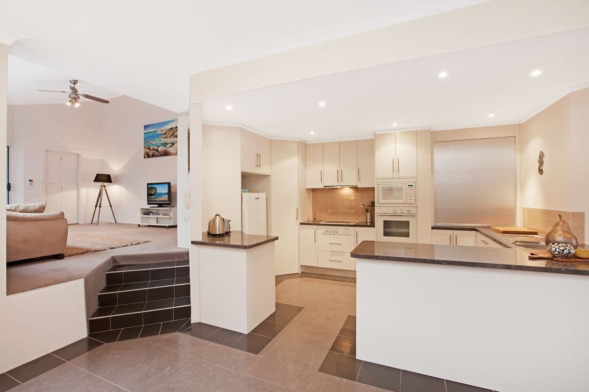 313 Esplanade, Henley Beach SA 5022, Henley Beach - Thumbnail 8