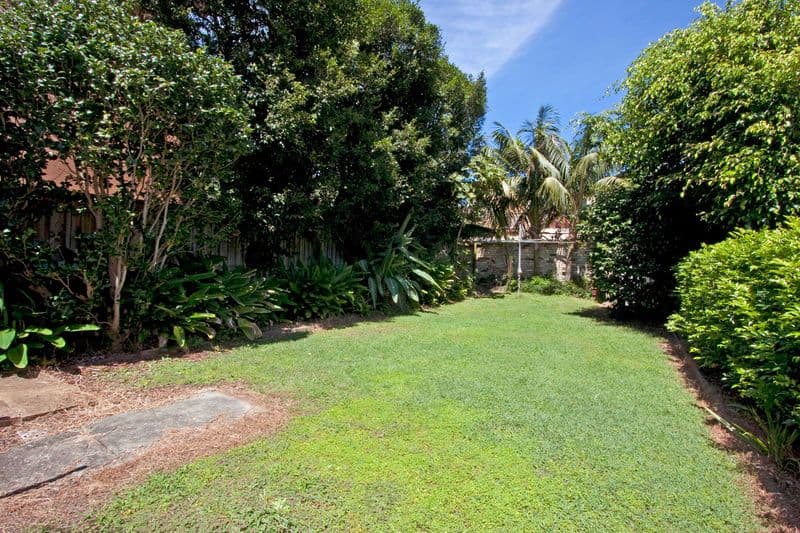 16 Lower Almora Street, BALMORAL NSW 2088, Balmoral - Thumbnail 3