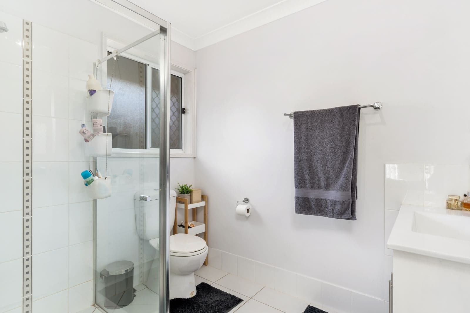 9 NEWMARKET Drive, Morayfield QLD 4506, Morayfield - Thumbnail 6