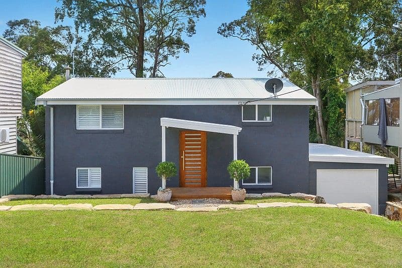 8 Shaw Street, Saratoga - Image 1