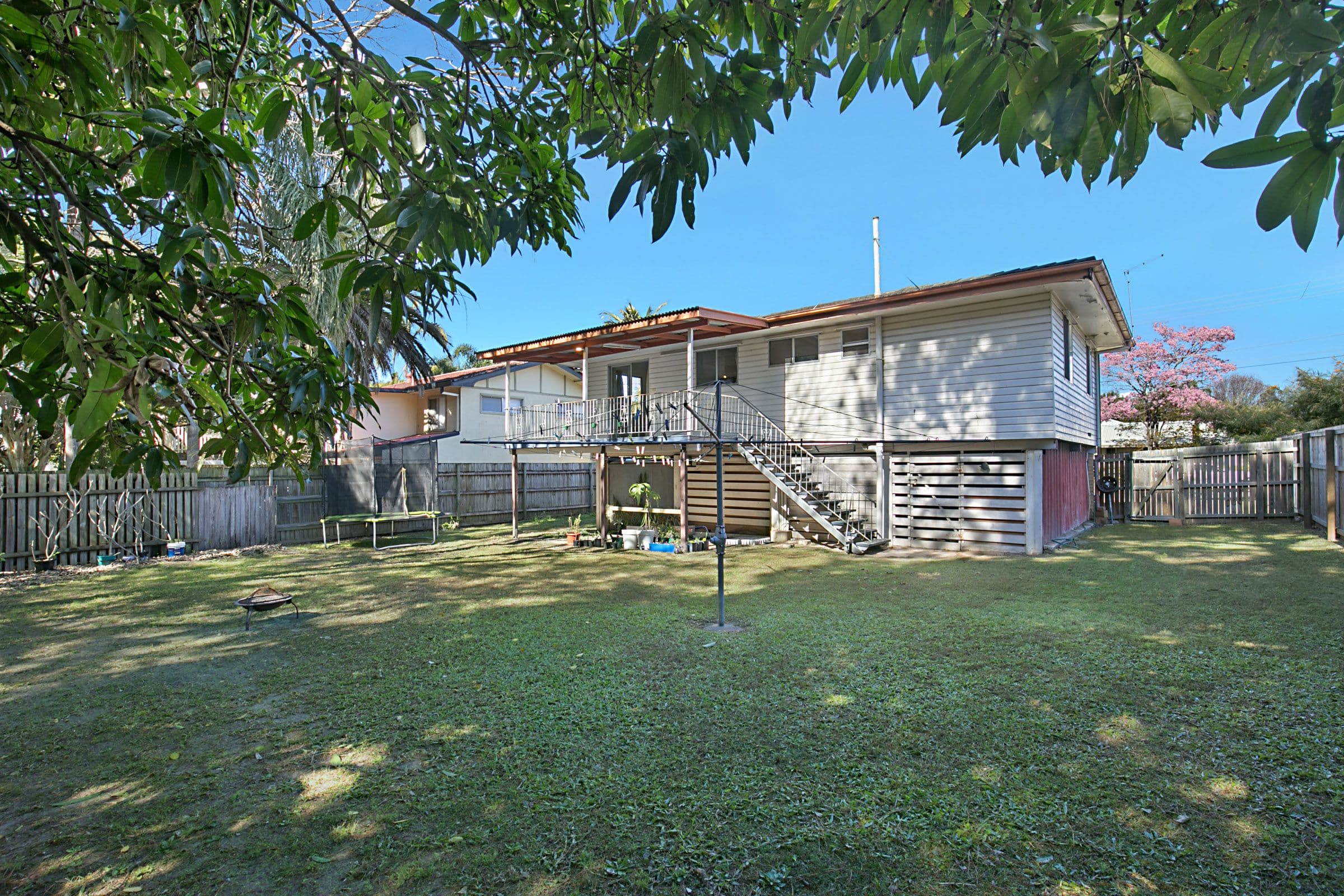 16 Lowanna Street, Slacks Creek QLD 4127, Slacks Creek - Thumbnail 2