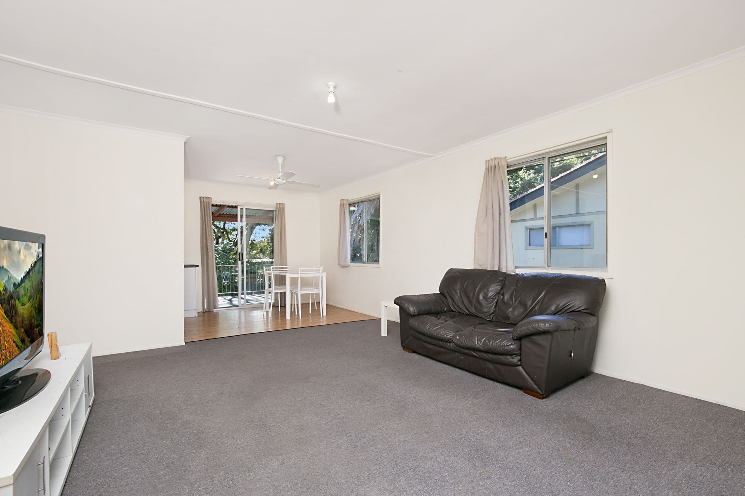 16 Lowanna Street, Slacks Creek QLD 4127, Slacks Creek - Thumbnail 8