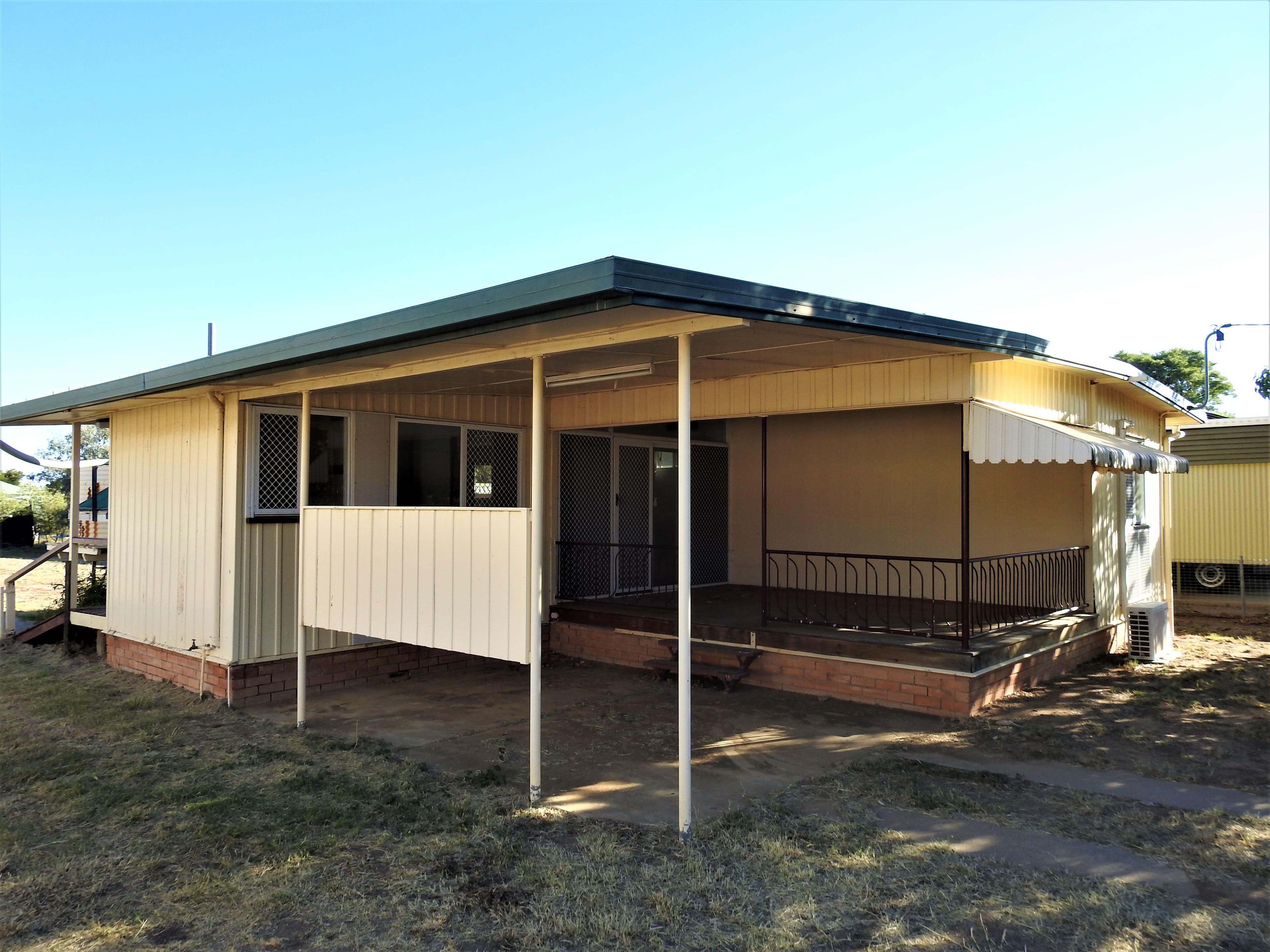 37 Quail Street, Longreach QLD 4730, Longreach - Image 1