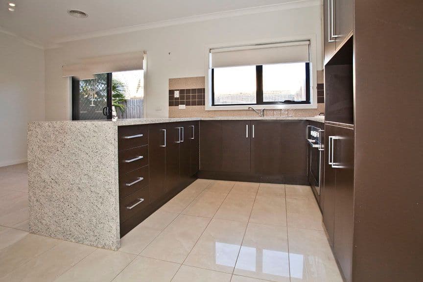 1 Lee Avenue, SPRINGVALE VIC 3171, Springvale - Thumbnail 3