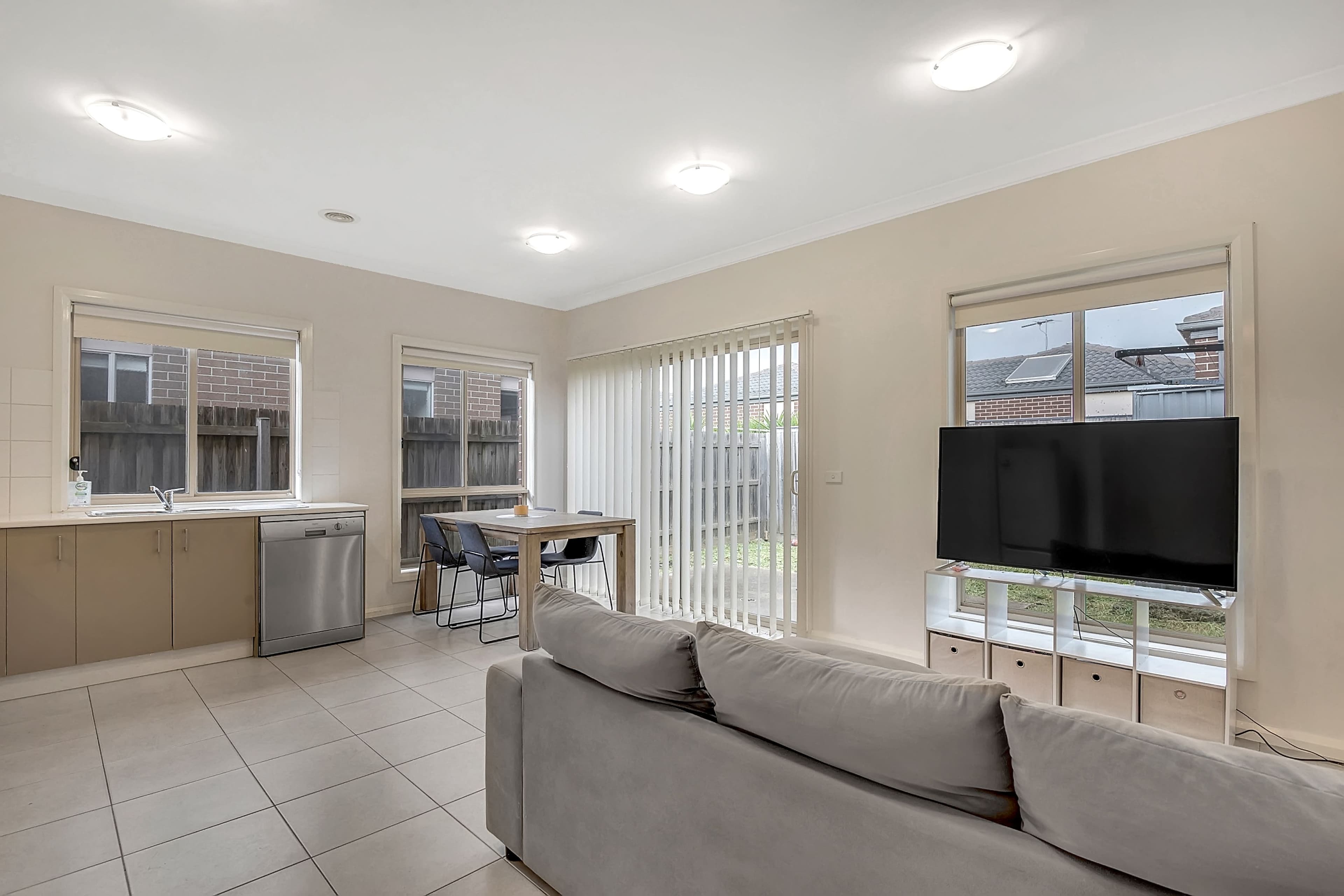 25 Ballybunion Avenue, Craigieburn VIC 3064, Craigieburn - Thumbnail 6