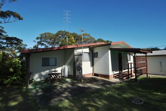 16 Greville Avenue, Sanctuary Point - Thumbnail 4