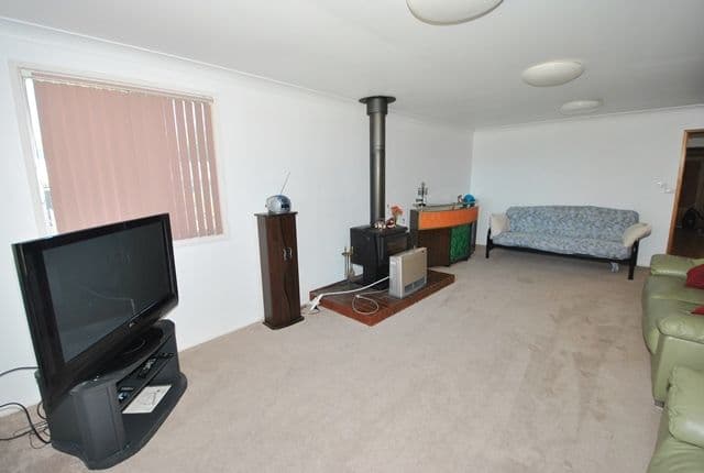 16 Greville Avenue, Sanctuary Point - Thumbnail 8