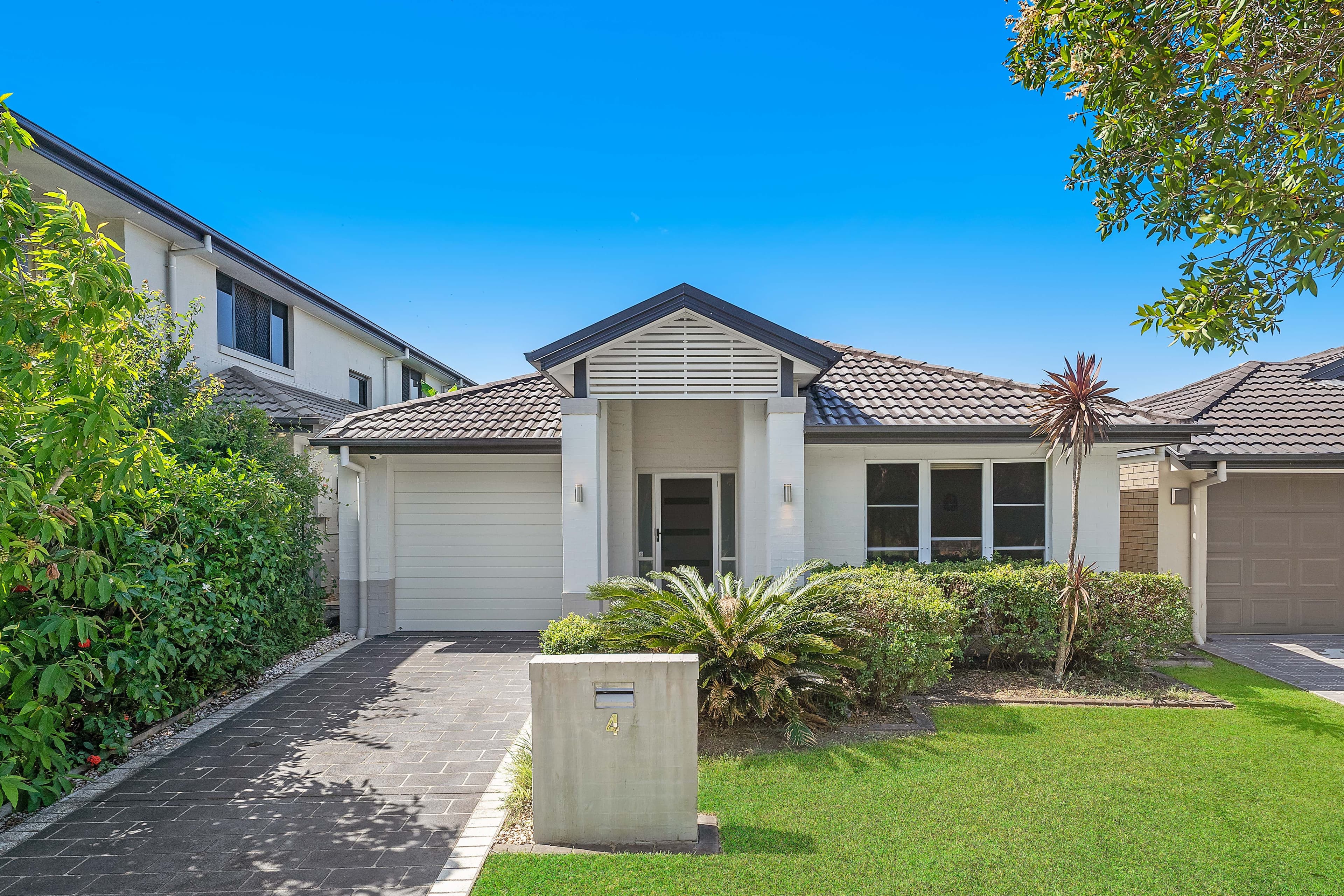 4 Diamantina Crescent, Fitzgibbon QLD 4018, Fitzgibbon - Image 1