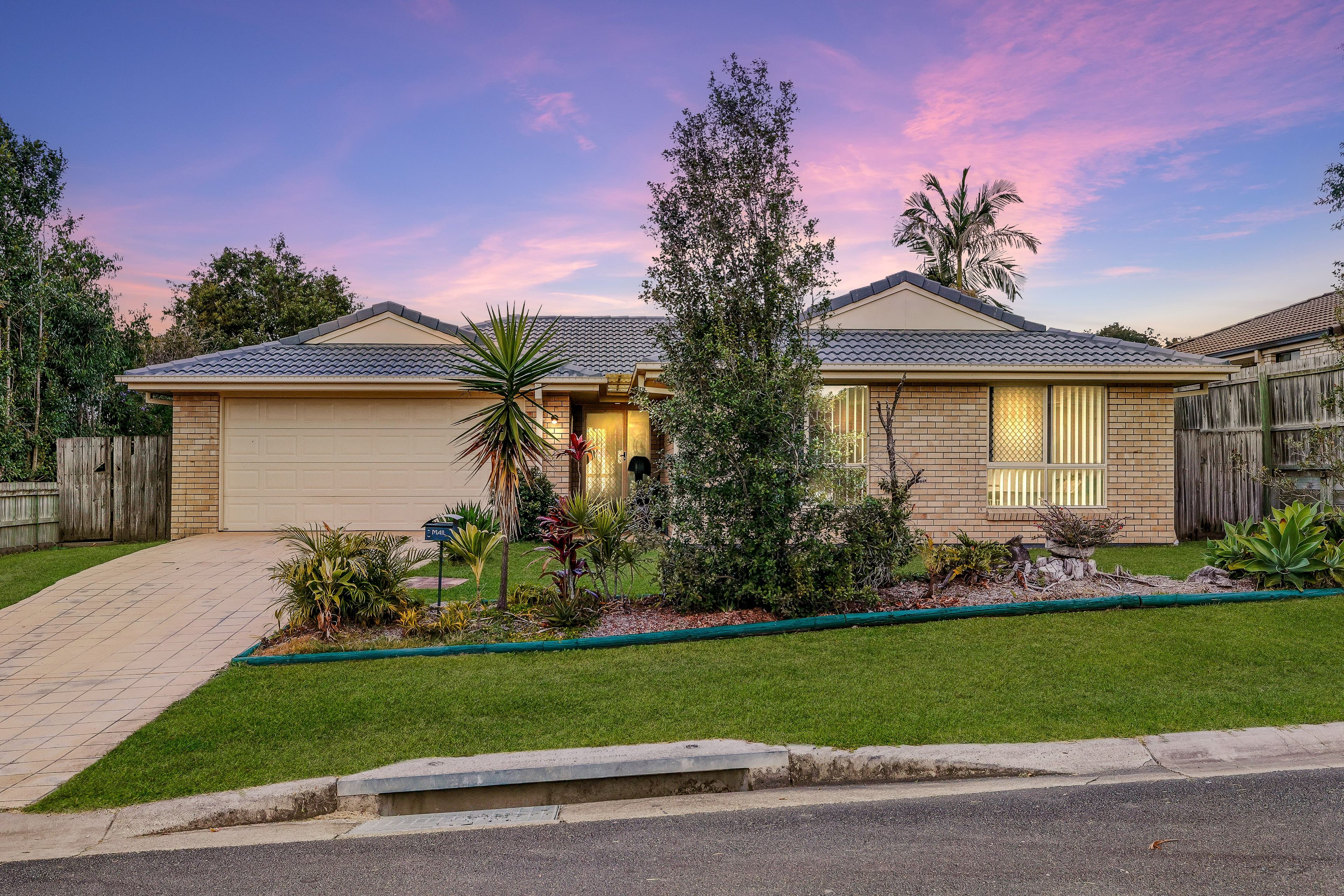 8 Rosefinch Street, Upper Coomera QLD 4209, Upper Coomera - Image 1