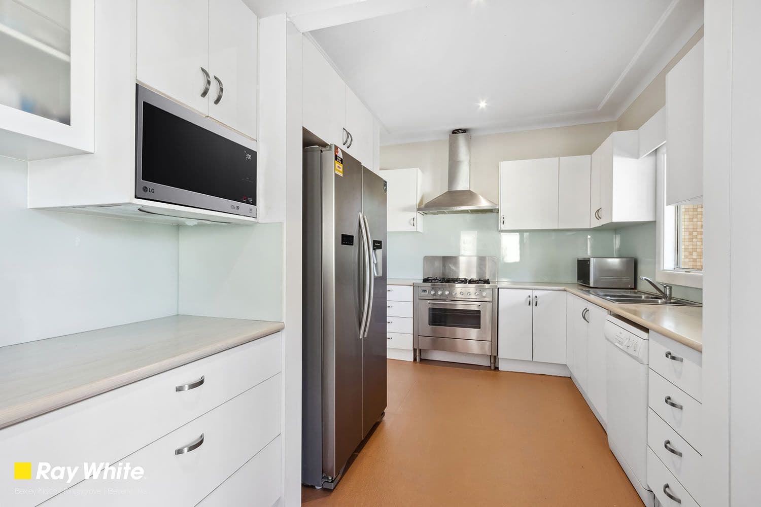 147 Stoney Creek Road, Beverly Hills NSW 2209, Penshurst - Thumbnail 5