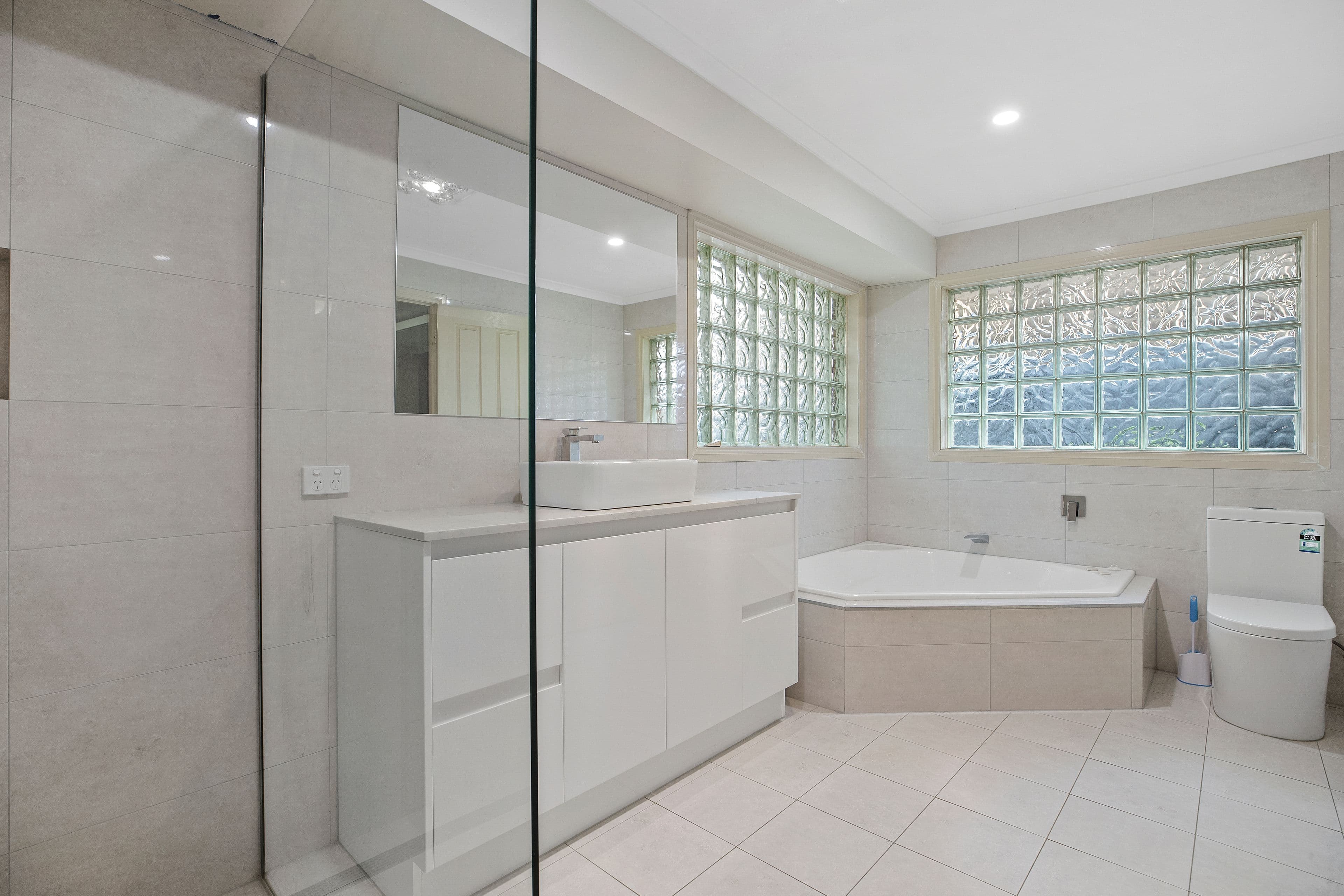 1 Merion Court, Rowville VIC 3178, Rowville - Thumbnail 7