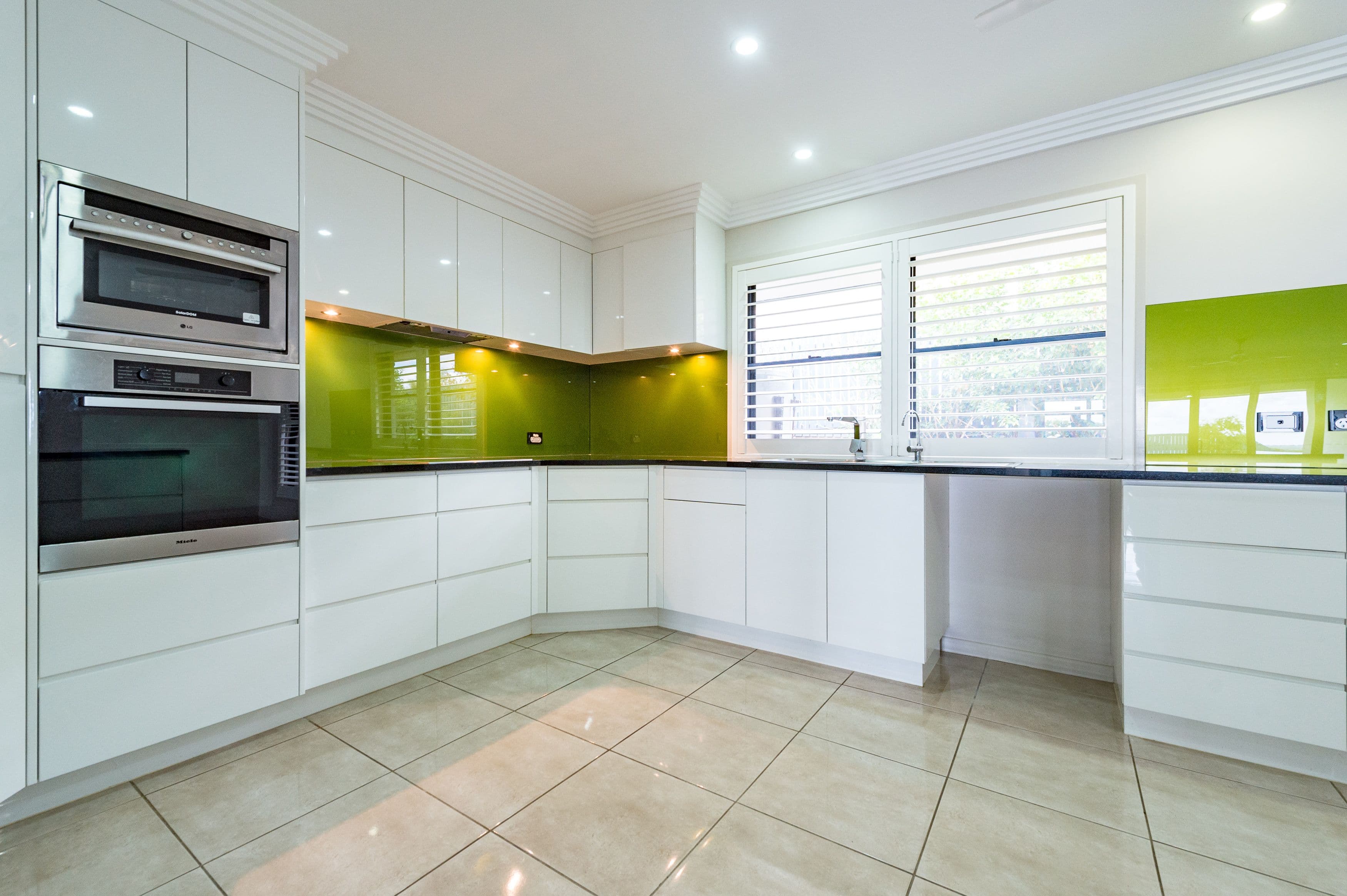 12 Skyline Drive, Norman Gardens QLD 4701, Norman Gardens - Thumbnail 5