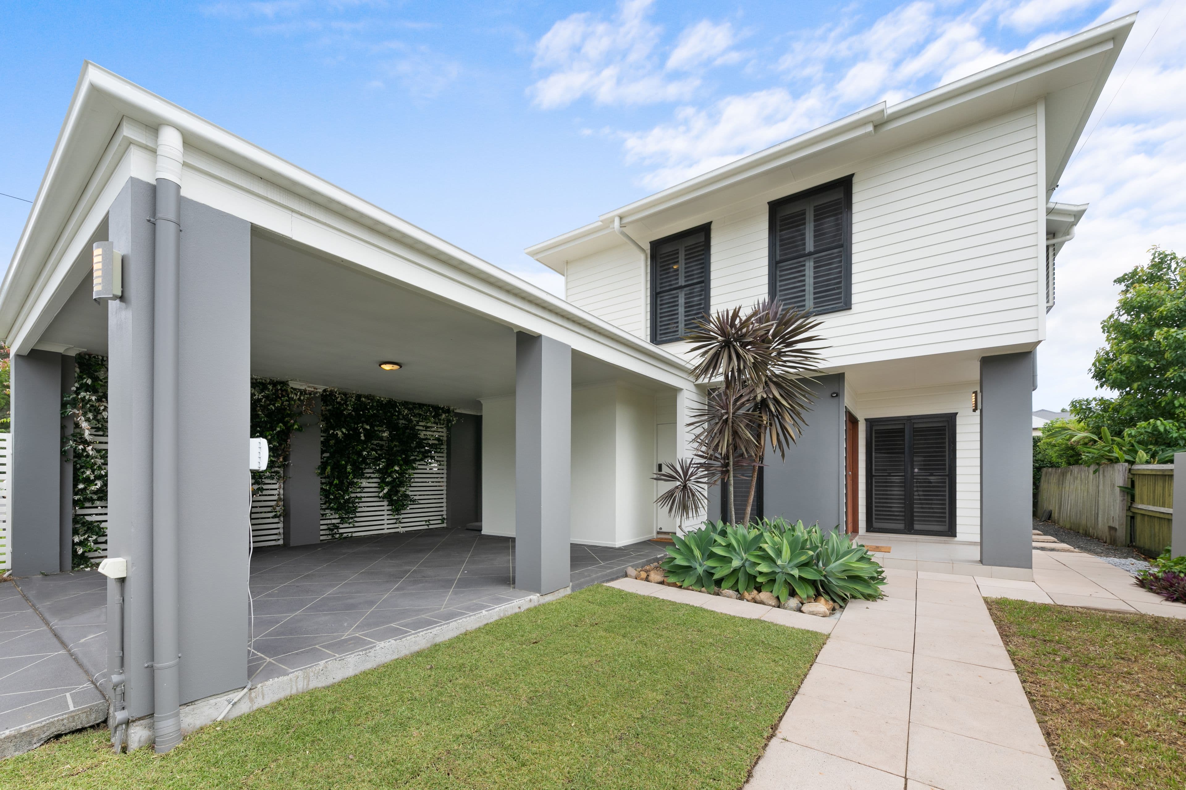 9 Jarrott Street, Chelmer QLD 4068, Chelmer - Image 1