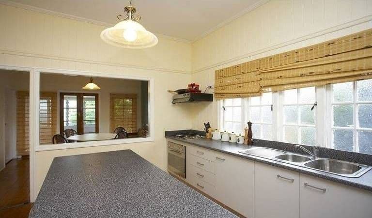 10 Elliott Street, WOOLLOONGABBA QLD 4102, Woolloongabba - Image 1
