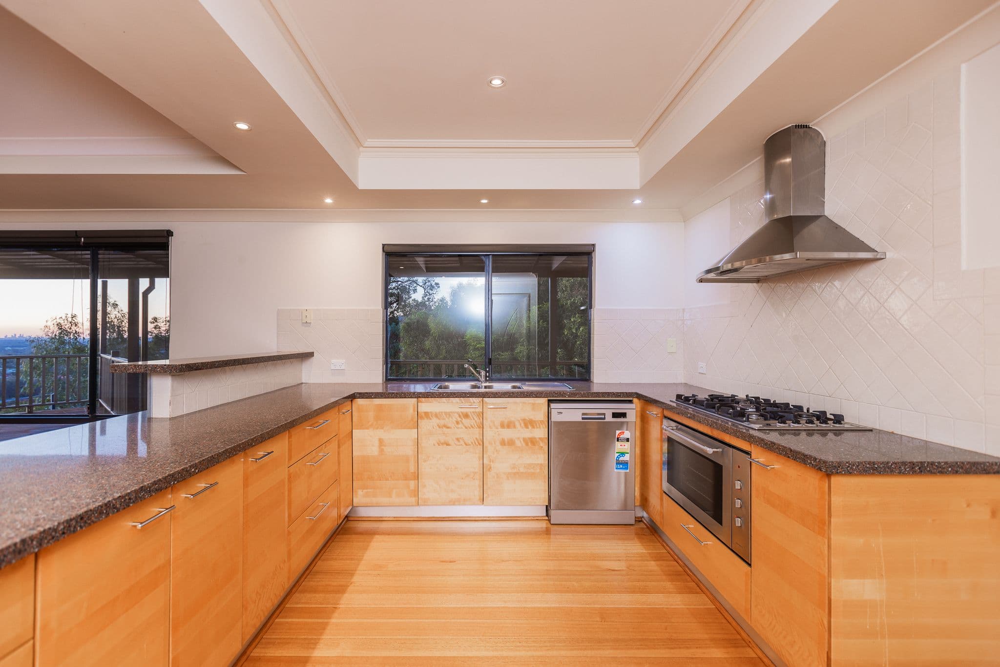57 Bromfield Drive, Kelmscott WA 6111, Kelmscott - Thumbnail 6