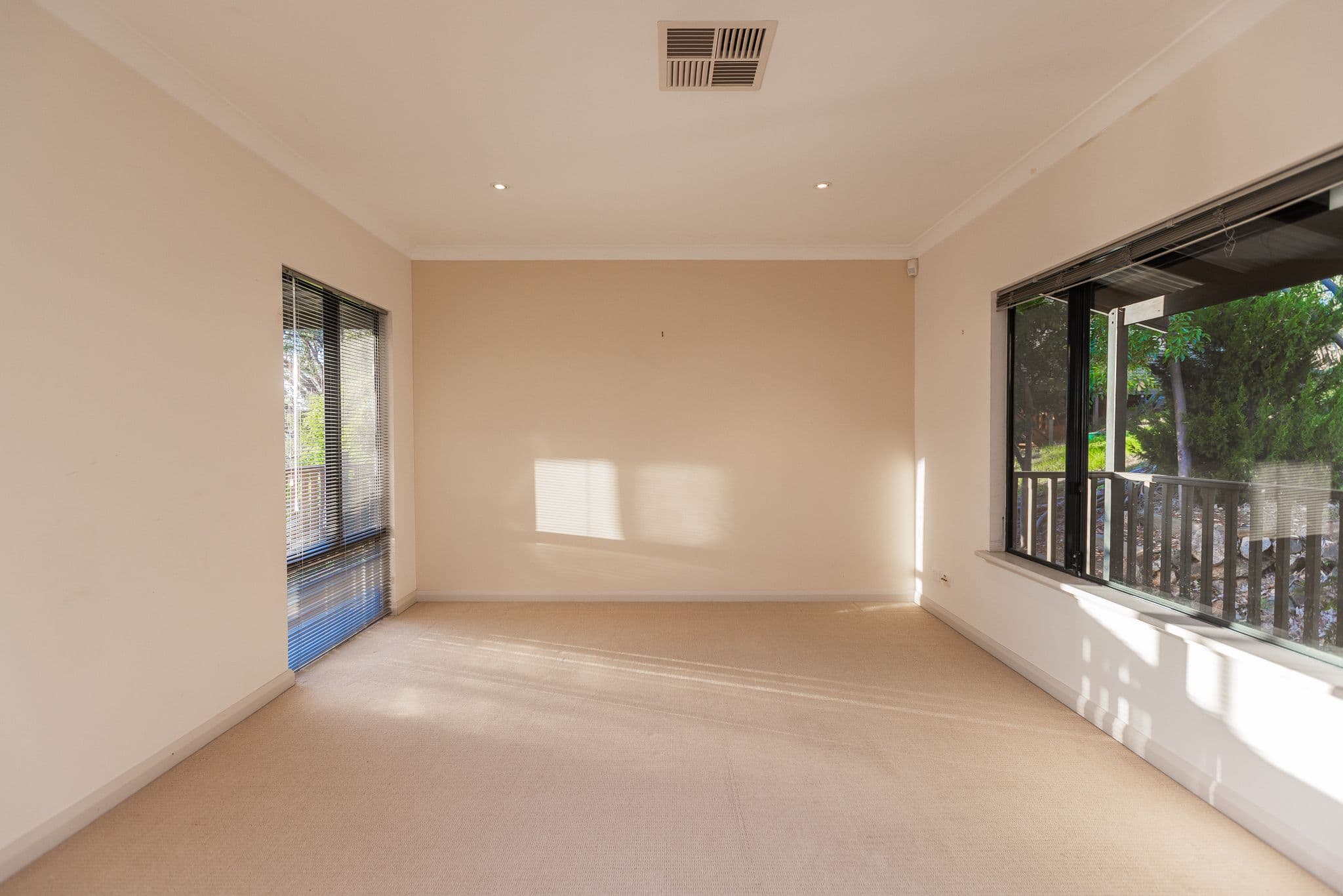 57 Bromfield Drive, Kelmscott WA 6111, Kelmscott - Thumbnail 8