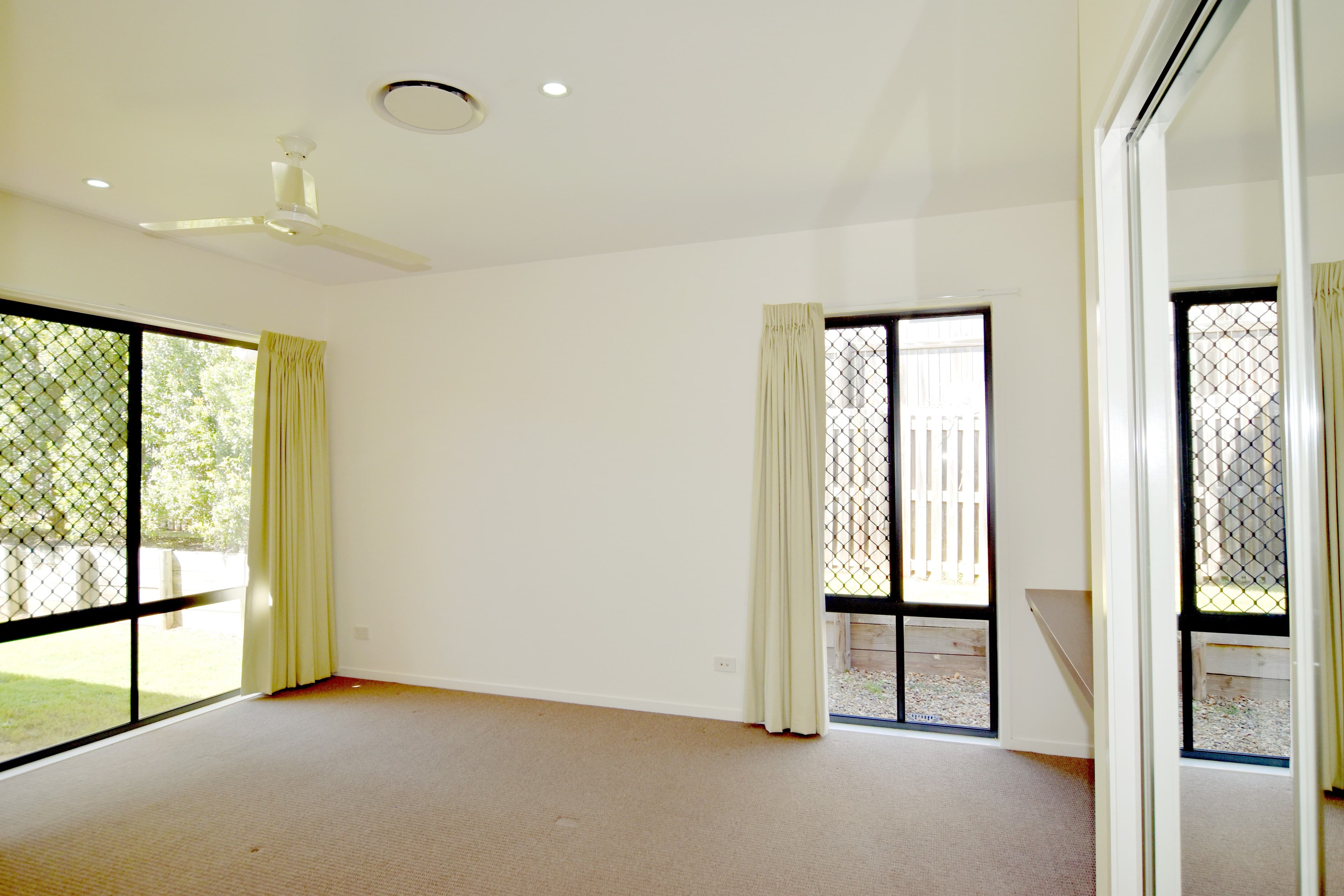 11 Cornforth Crescent, Kirkwood QLD 4680, Kirkwood - Thumbnail 6