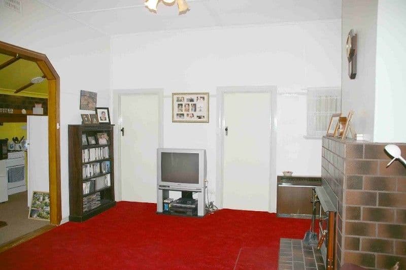 37 Tarcoola Street, RENMARK SA 5341, Renmark - Thumbnail 3
