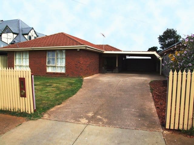 4 Kevin Court, MELTON SOUTH VIC 3338, Melton South - Image 1