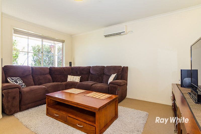 53 Fairhaven Boulevard, Cranbourne West VIC 3977, Cranbourne West - Thumbnail 2