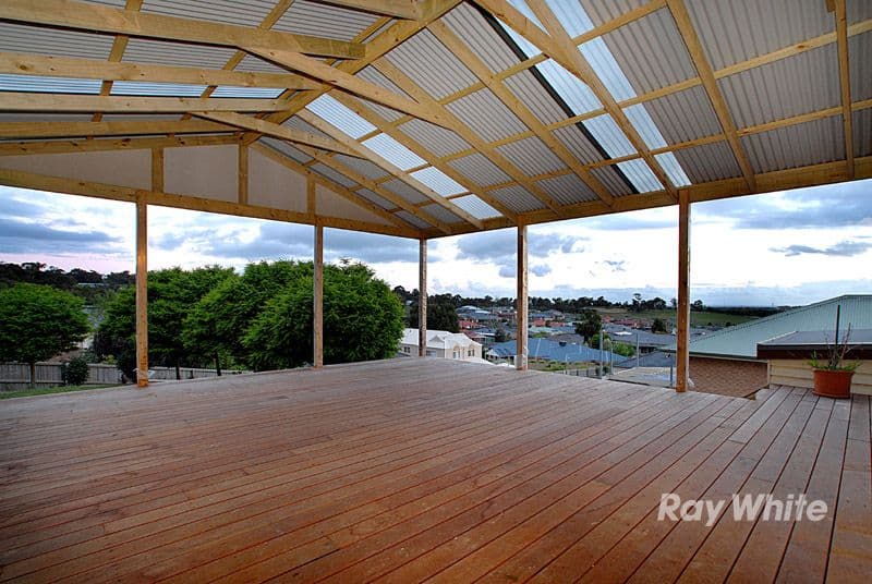 6 Walhalla Court, BEACONSFIELD VIC 3807, Beaconsfield - Thumbnail 3