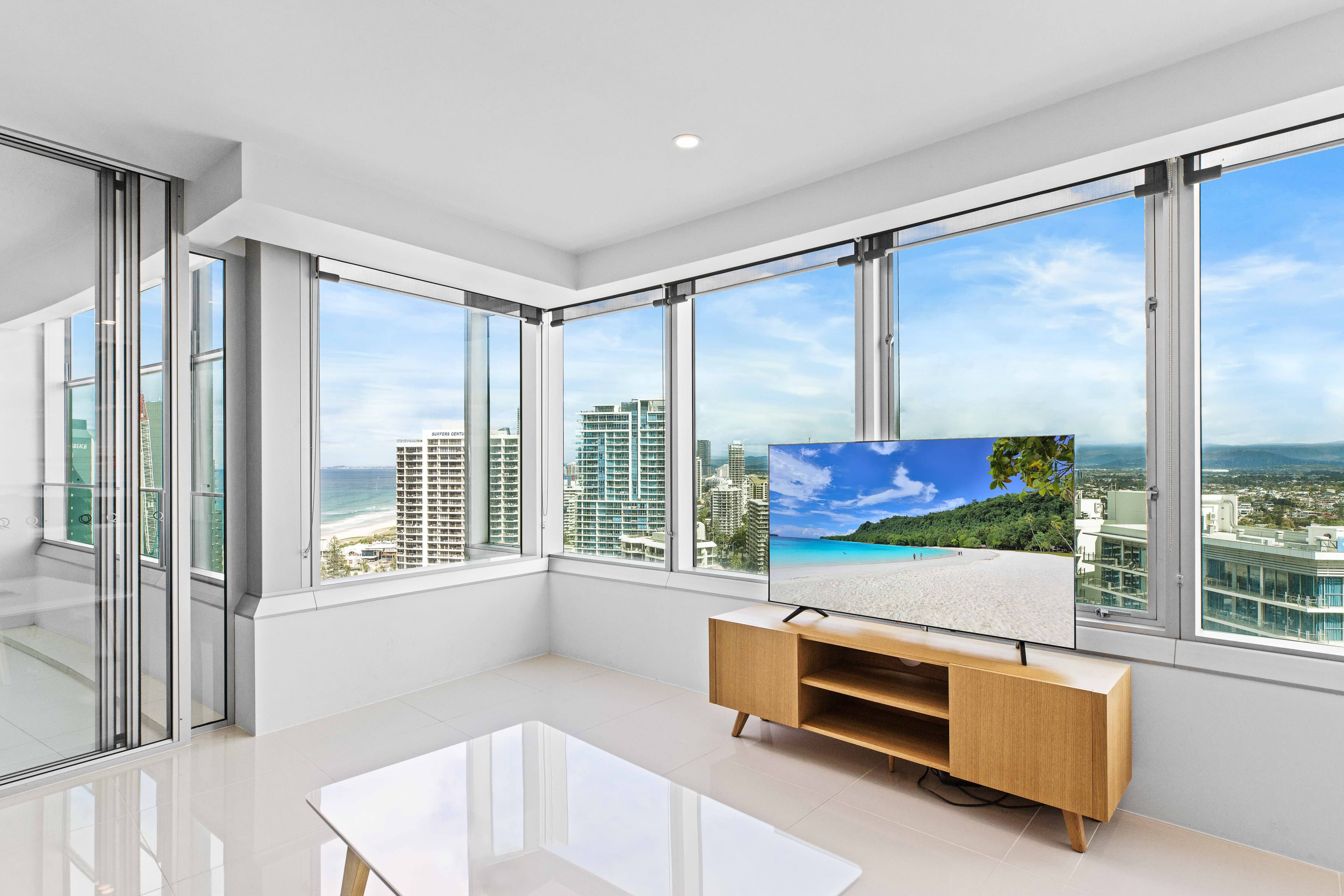 9 Hamilton Avenue, Surfers Paradise QLD 4217, Surfers Paradise - Image 1