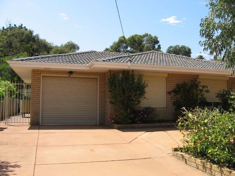 11 Bugendore Street, MAIDA VALE WA 6057, Maida Vale - Thumbnail 3