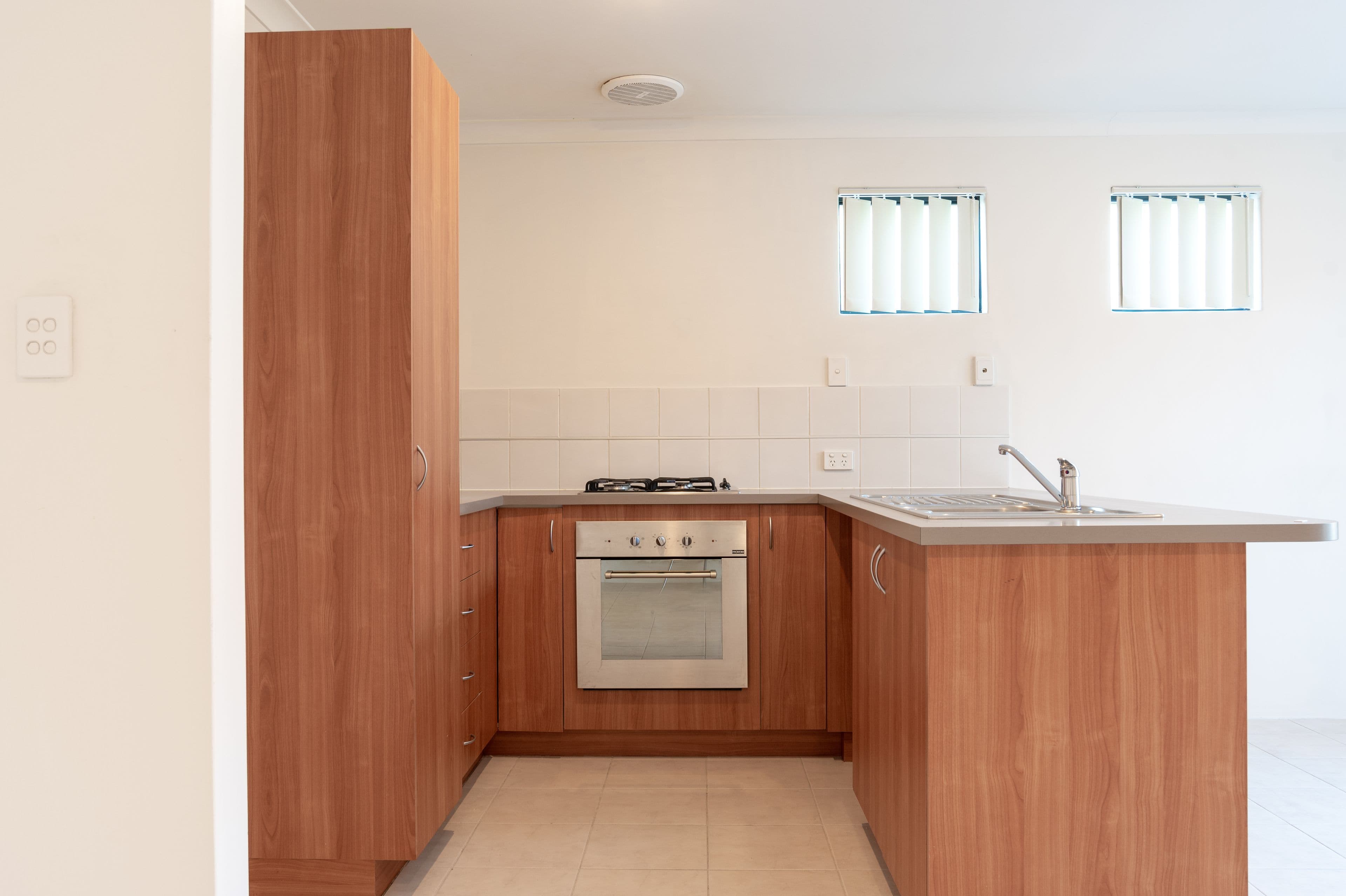 1 Clarke Street, East Cannington WA 6107, East Cannington - Thumbnail 4