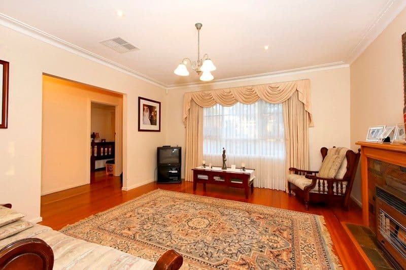 41 Fairland Avenue, OAKLEIGH EAST VIC 3166, Oakleigh East - Thumbnail 2