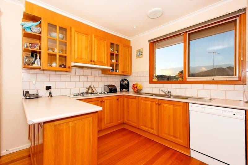 41 Fairland Avenue, OAKLEIGH EAST VIC 3166, Oakleigh East - Thumbnail 3