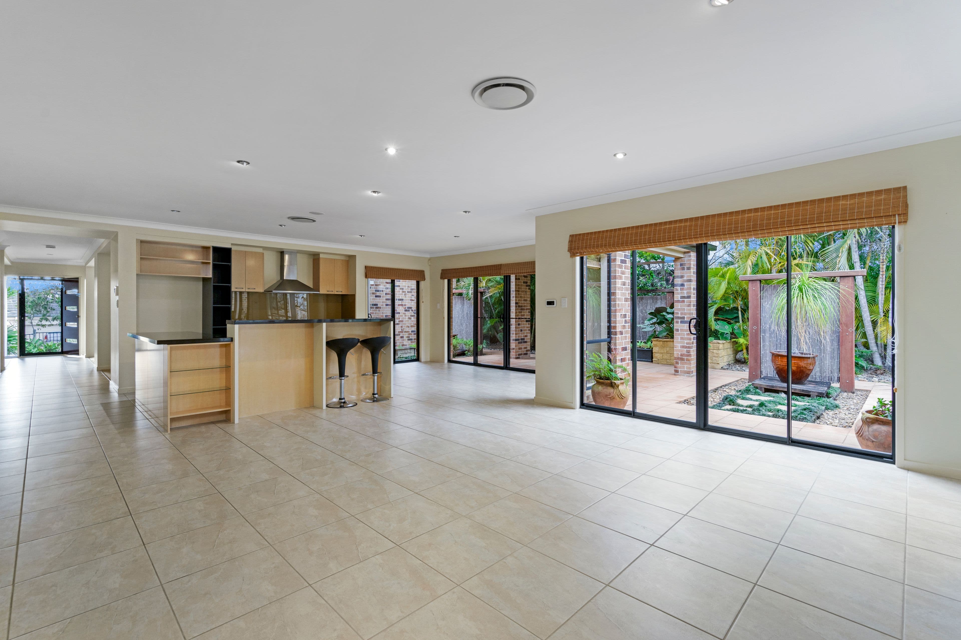 16 Mellum Circuit, Pacific Pines QLD 4211, Pacific Pines - Thumbnail 5