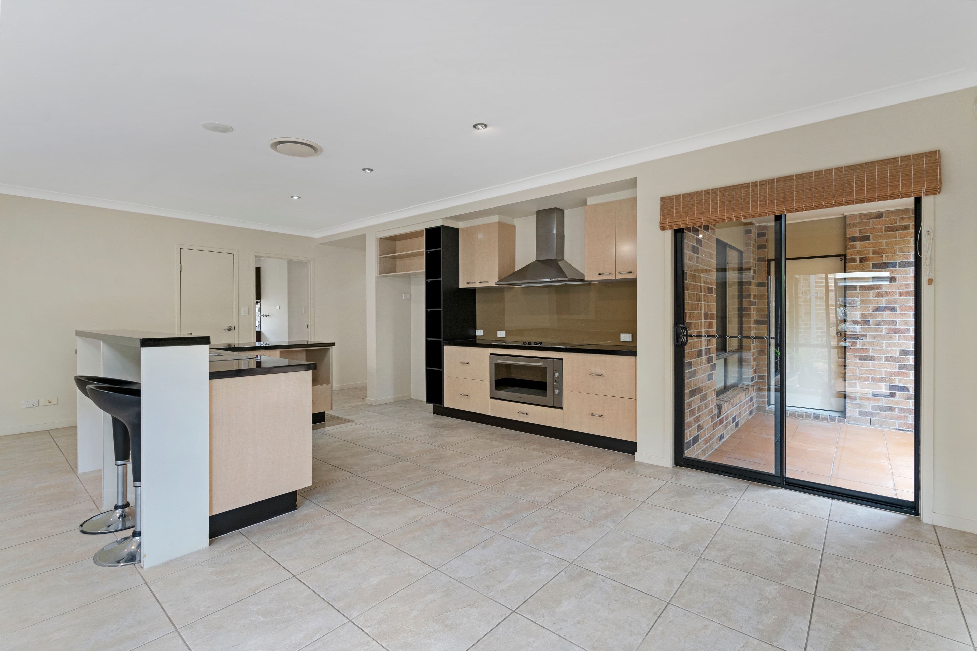 16 Mellum Circuit, Pacific Pines QLD 4211, Pacific Pines - Thumbnail 6