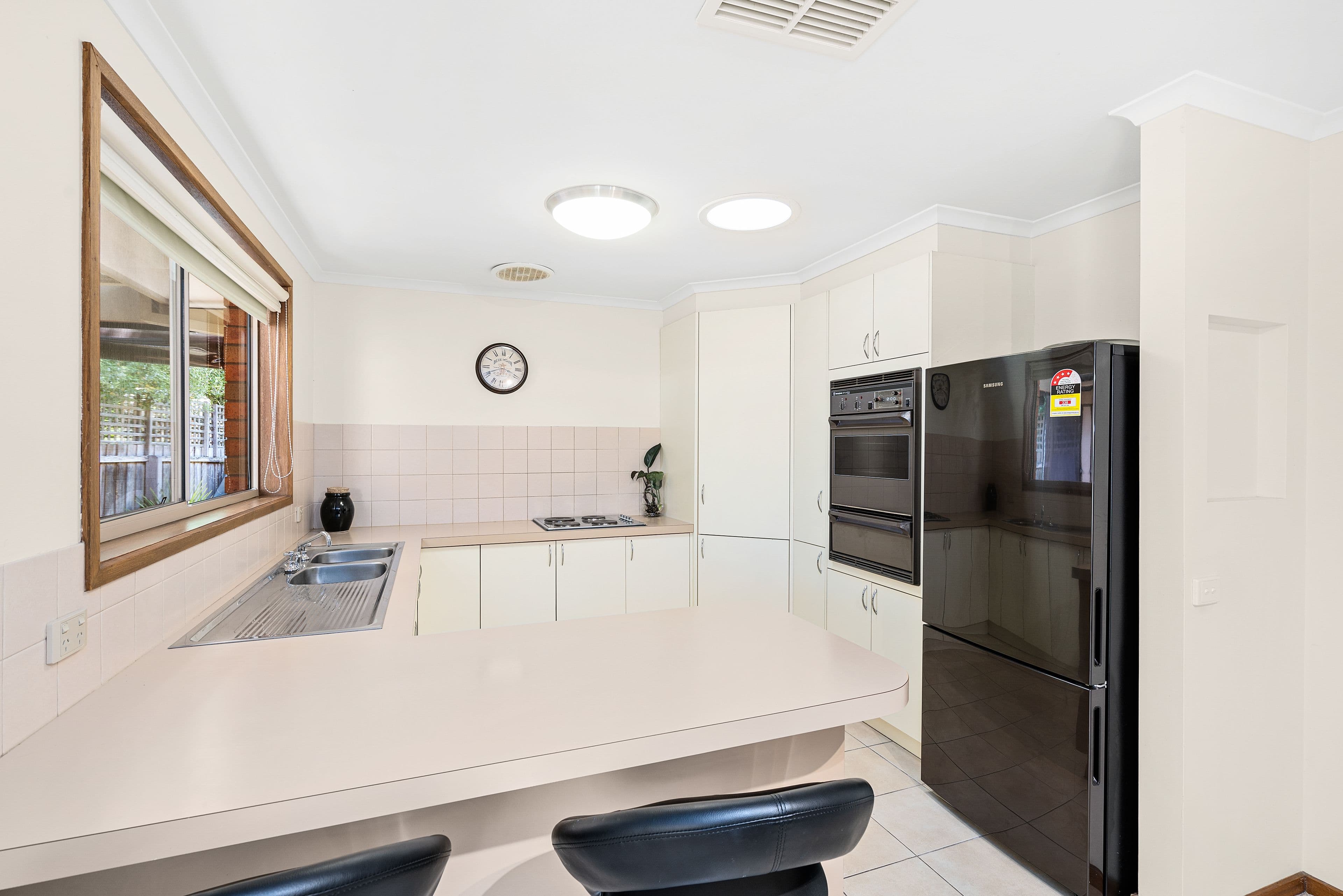 6 Cortland Drive, Highton VIC 3216, Highton - Thumbnail 6