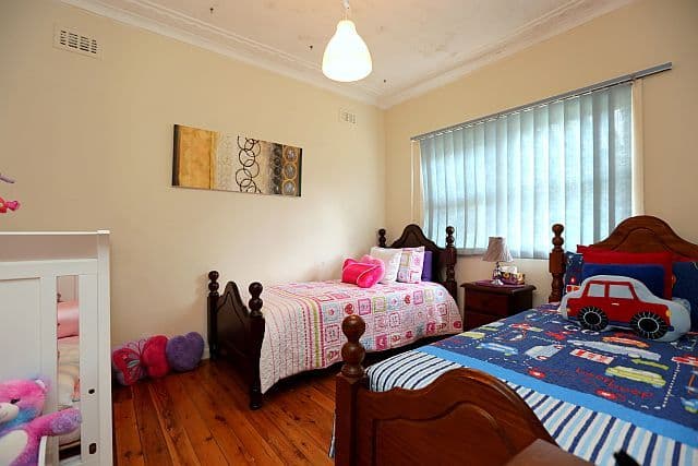 57 Winifred Street, CONDELL PARK NSW 2200, Condell Park - Thumbnail 6