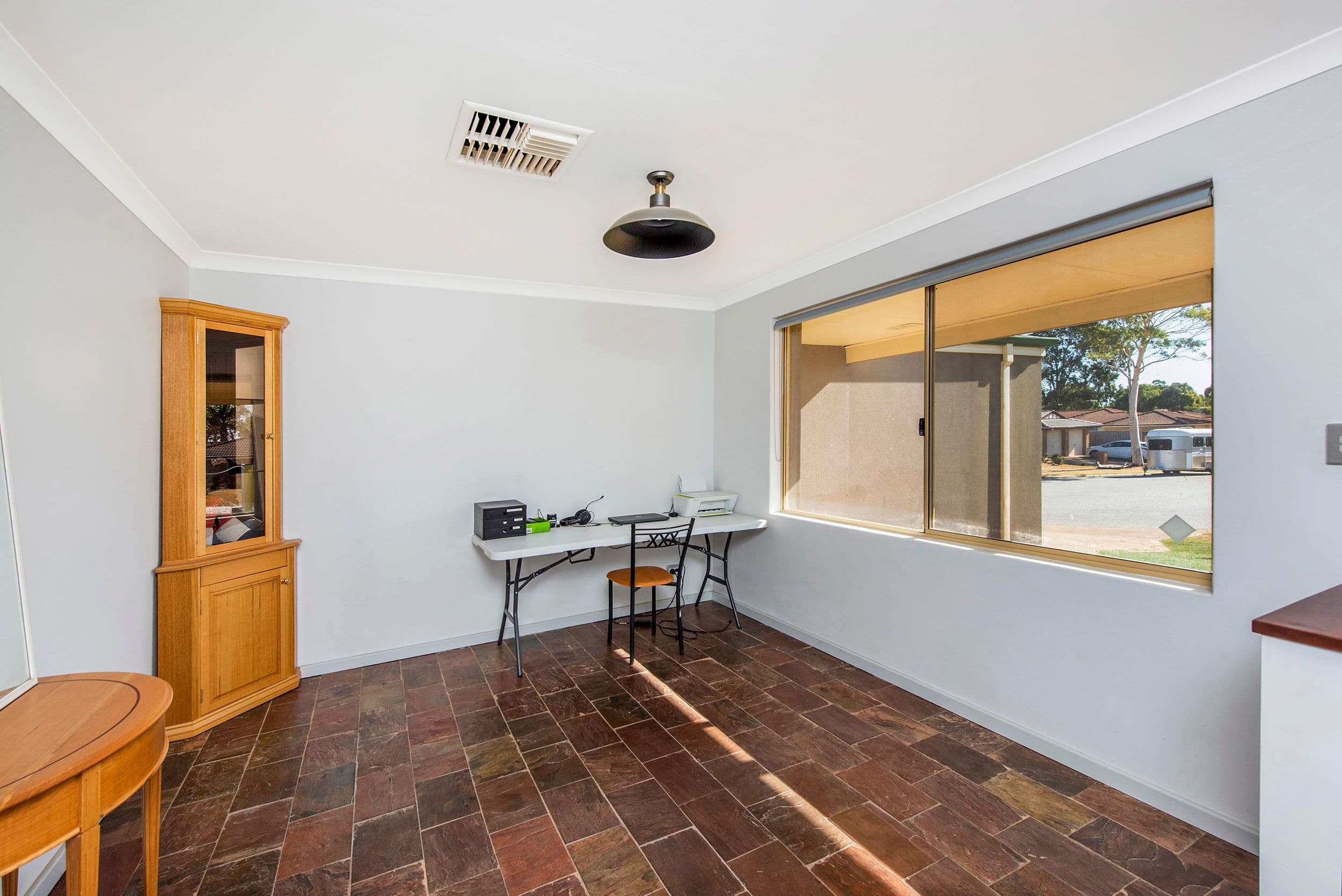 17 Banksia Court, Bullsbrook WA 6084, Bullsbrook - Thumbnail 2