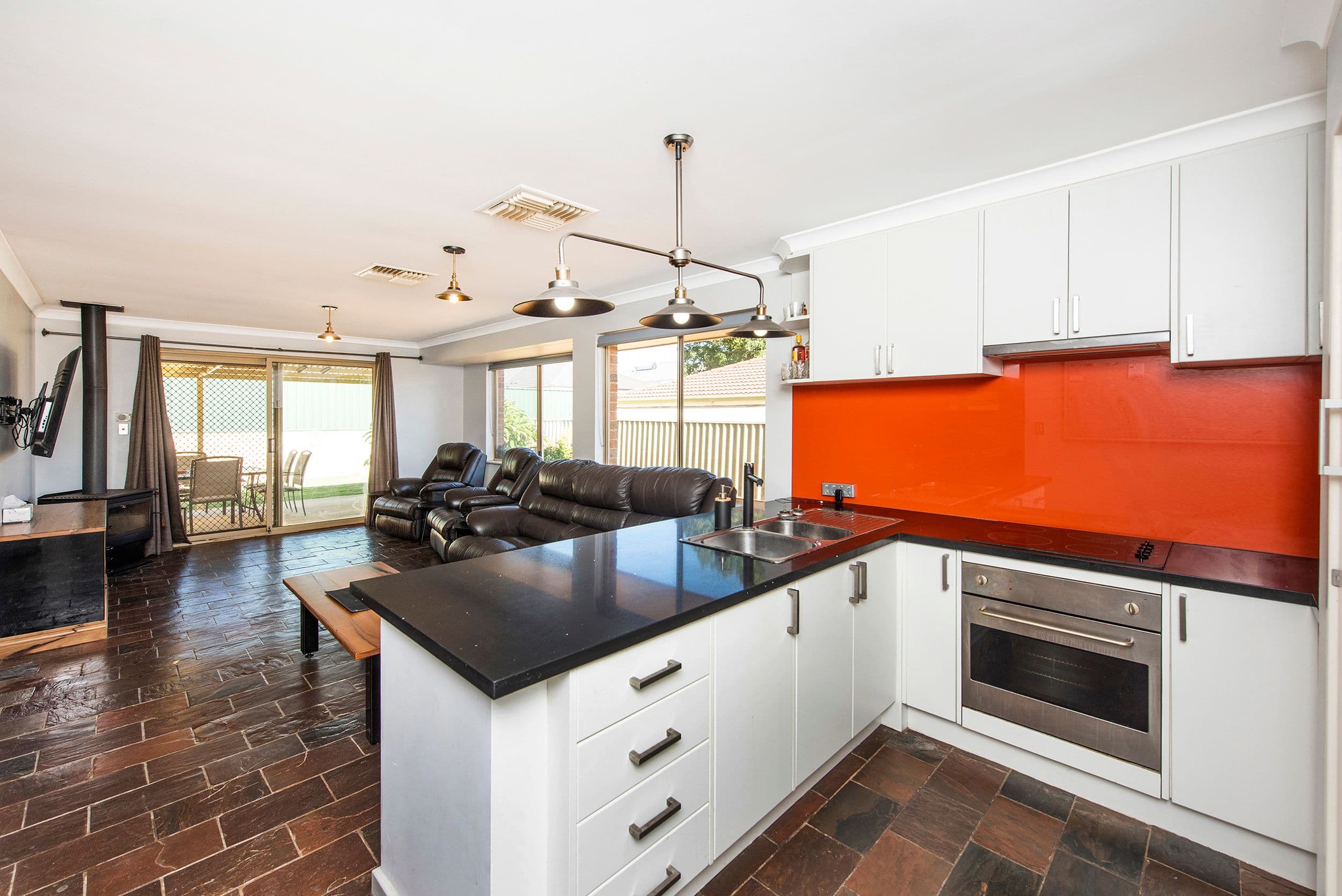 17 Banksia Court, Bullsbrook WA 6084, Bullsbrook - Thumbnail 3