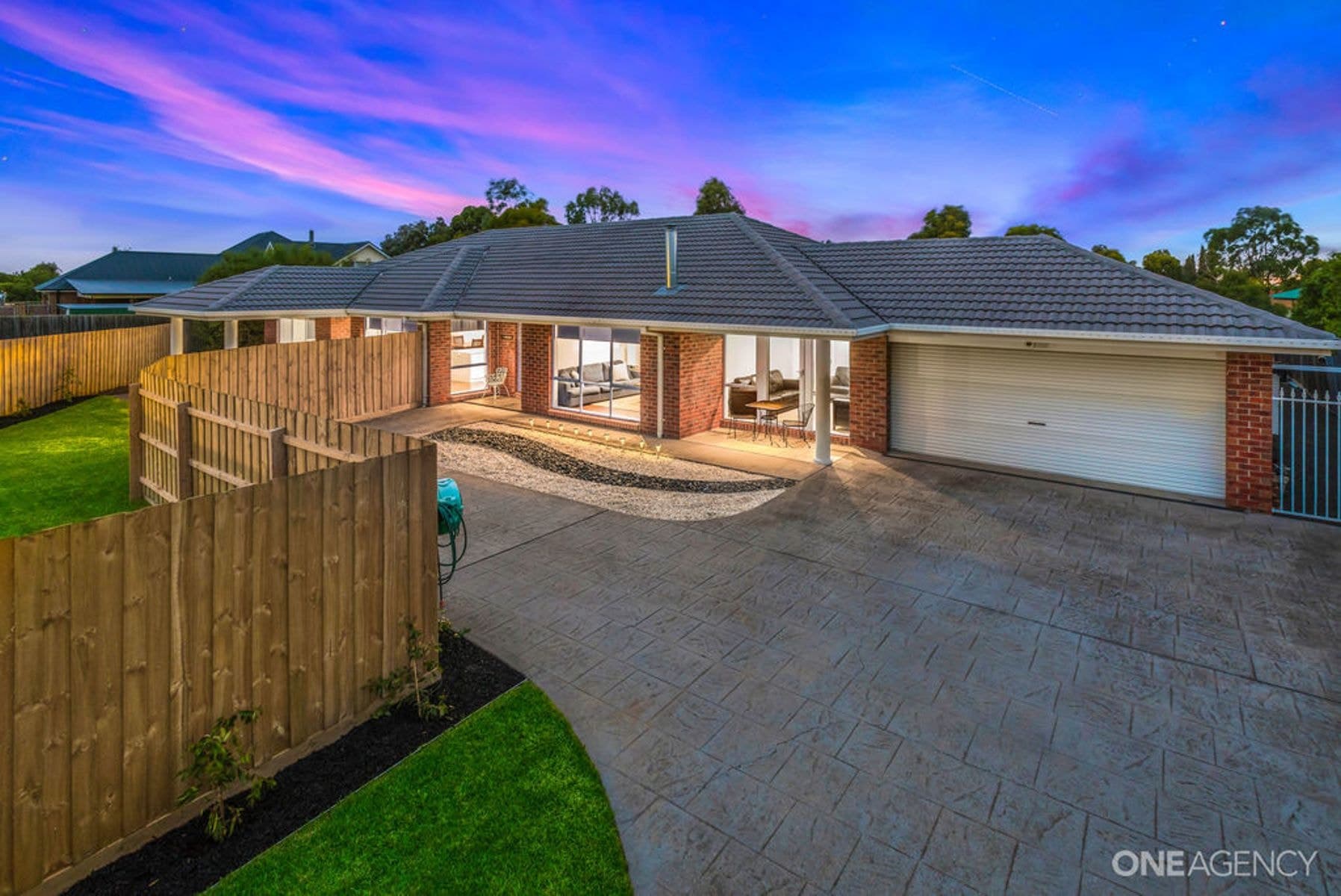 15 Malbec Court, Sunbury, Sunbury - Thumbnail 2