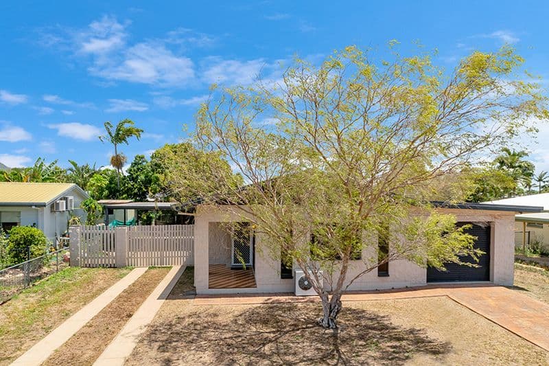 15 Glenrock Drive, Rasmussen QLD 4815, Rasmussen - Image 1
