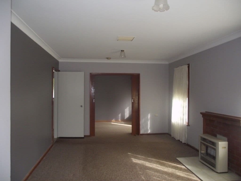 9 Porter Street, PARKES NSW 2870, Parkes - Thumbnail 3