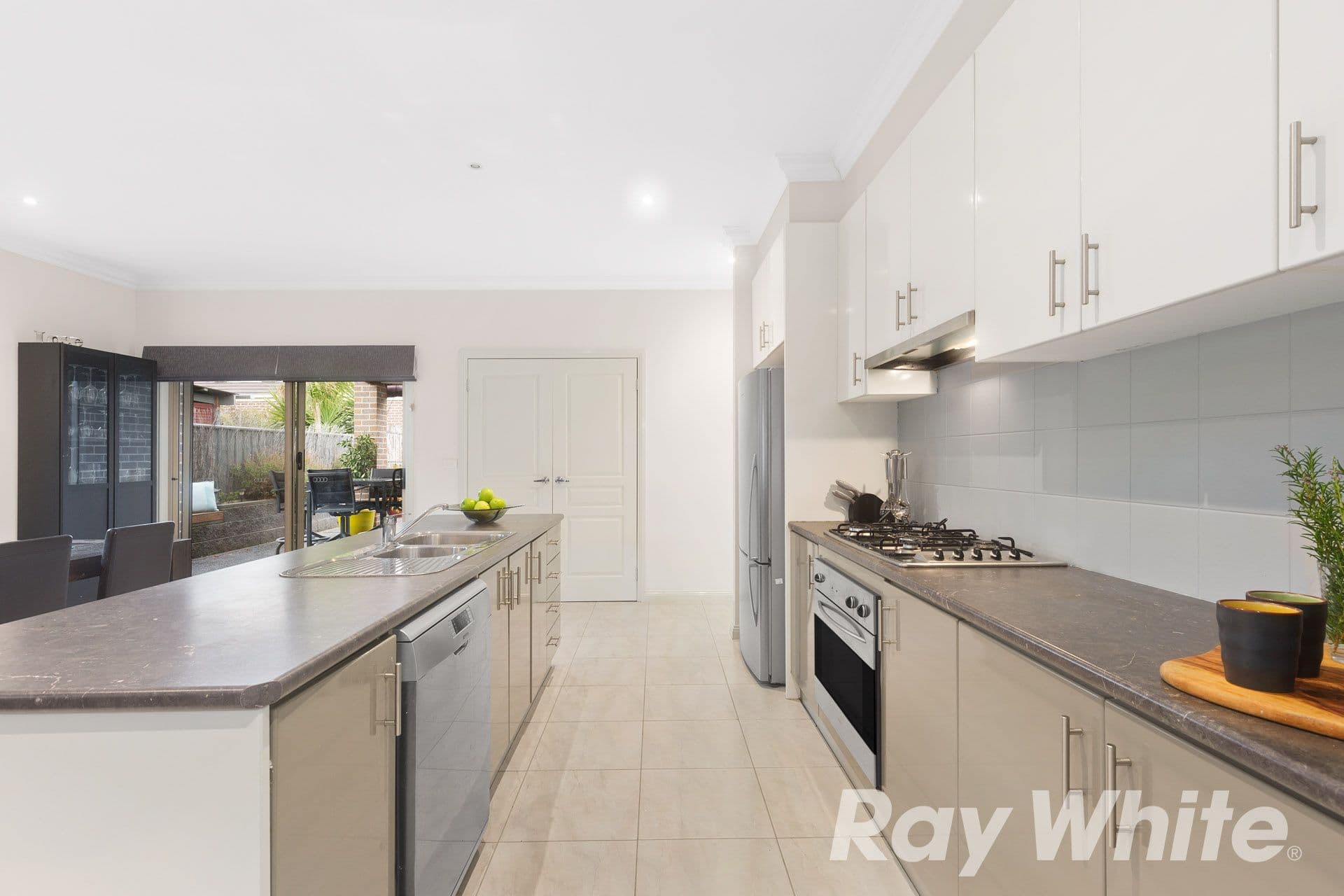 44 Mount Eccles Way, South Morang VIC 3752, South Morang - Thumbnail 3