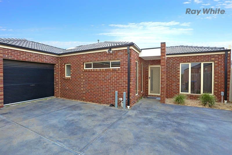 32 Harrow Place, TRUGANINA VIC 3029, Truganina - Image 1