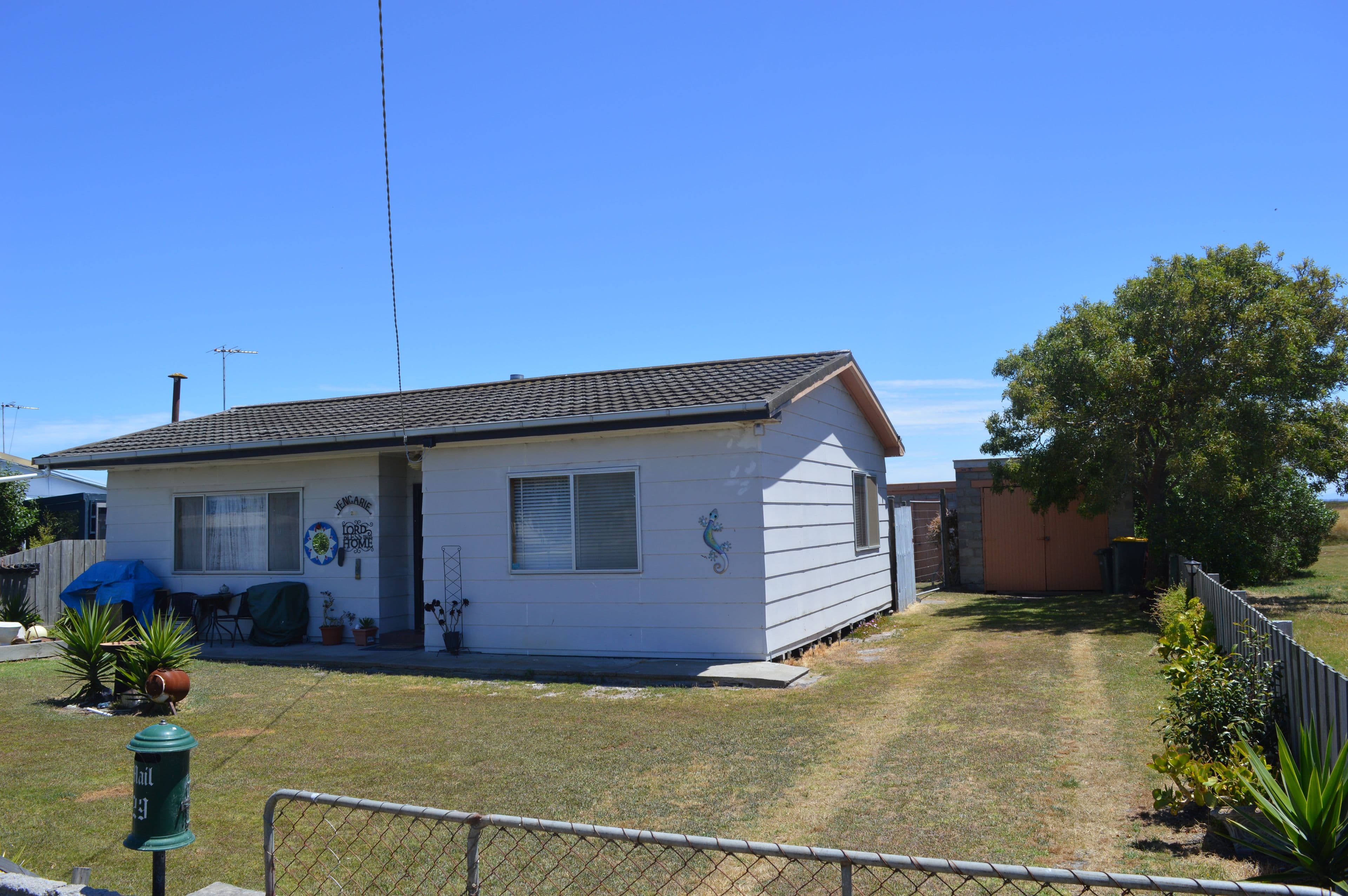 23 McLoughlins Road, McLoughlins Beach VIC 3874, McLoughlins Beach - Image 1
